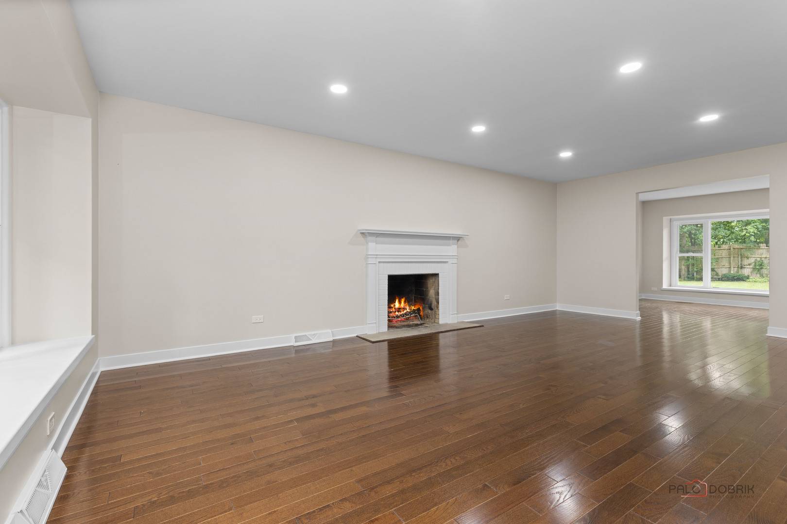 28 Plymouth CT, Lincolnshire, IL 60069