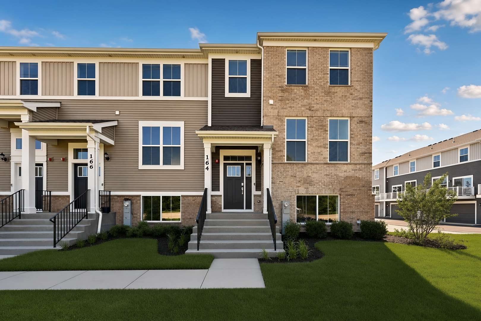 164 E Berkshire DR, Crystal Lake, IL 60014
