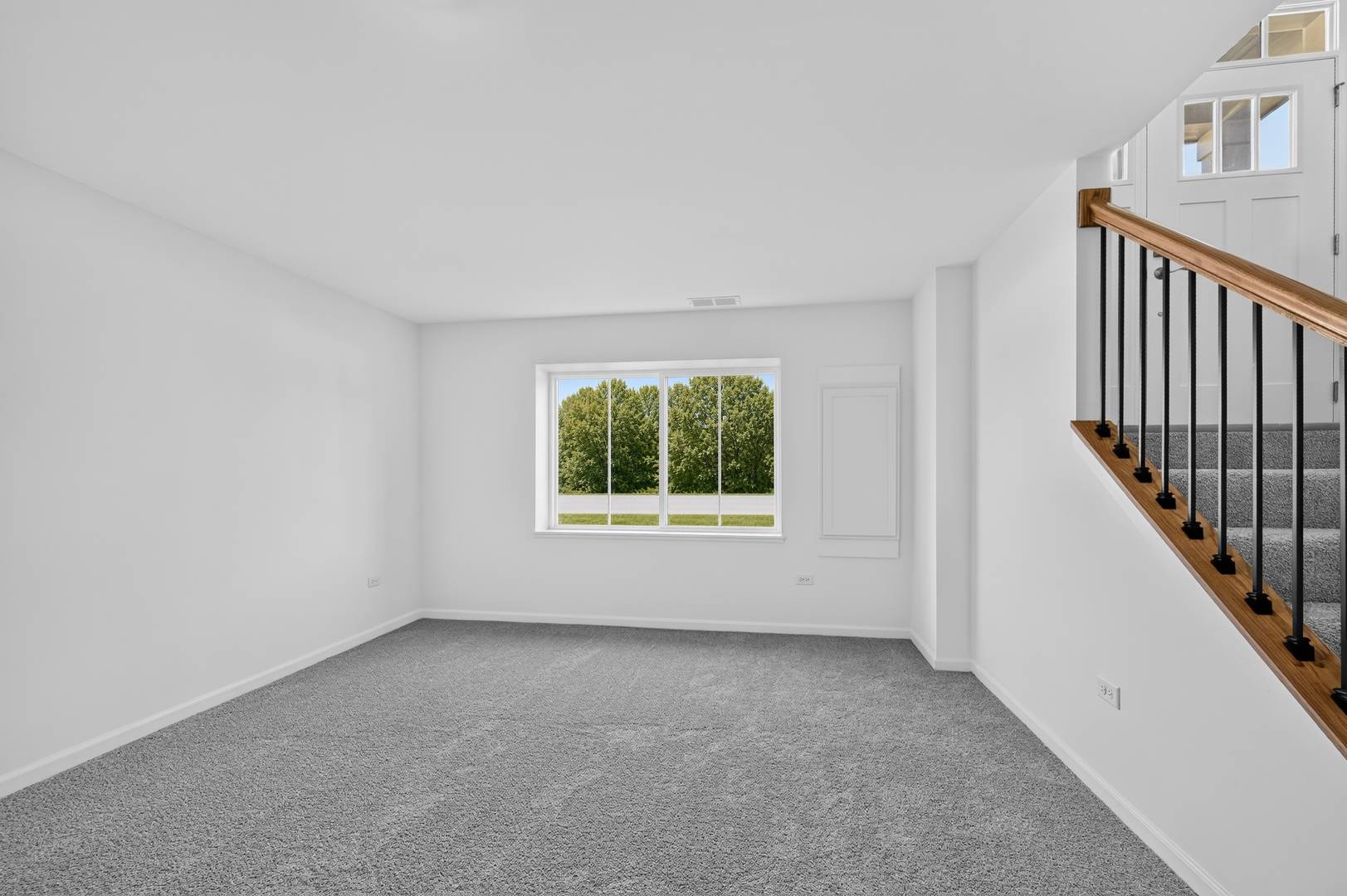 164 E Berkshire DR, Crystal Lake, IL 60014