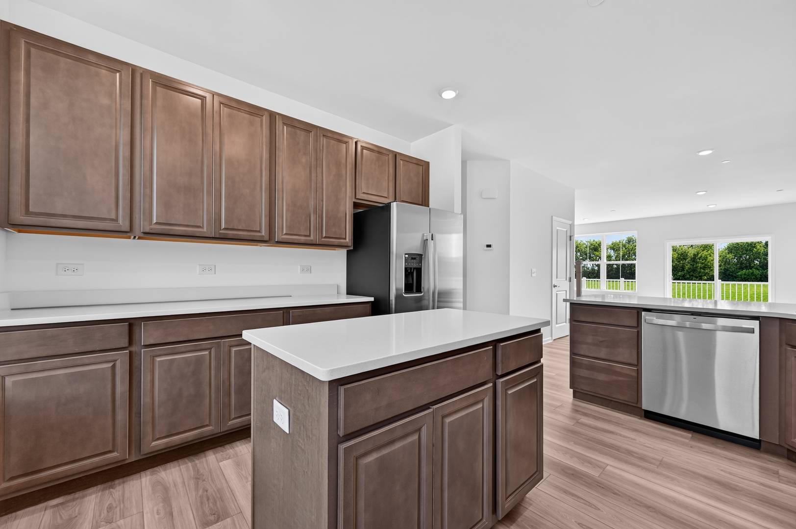 164 E Berkshire DR, Crystal Lake, IL 60014