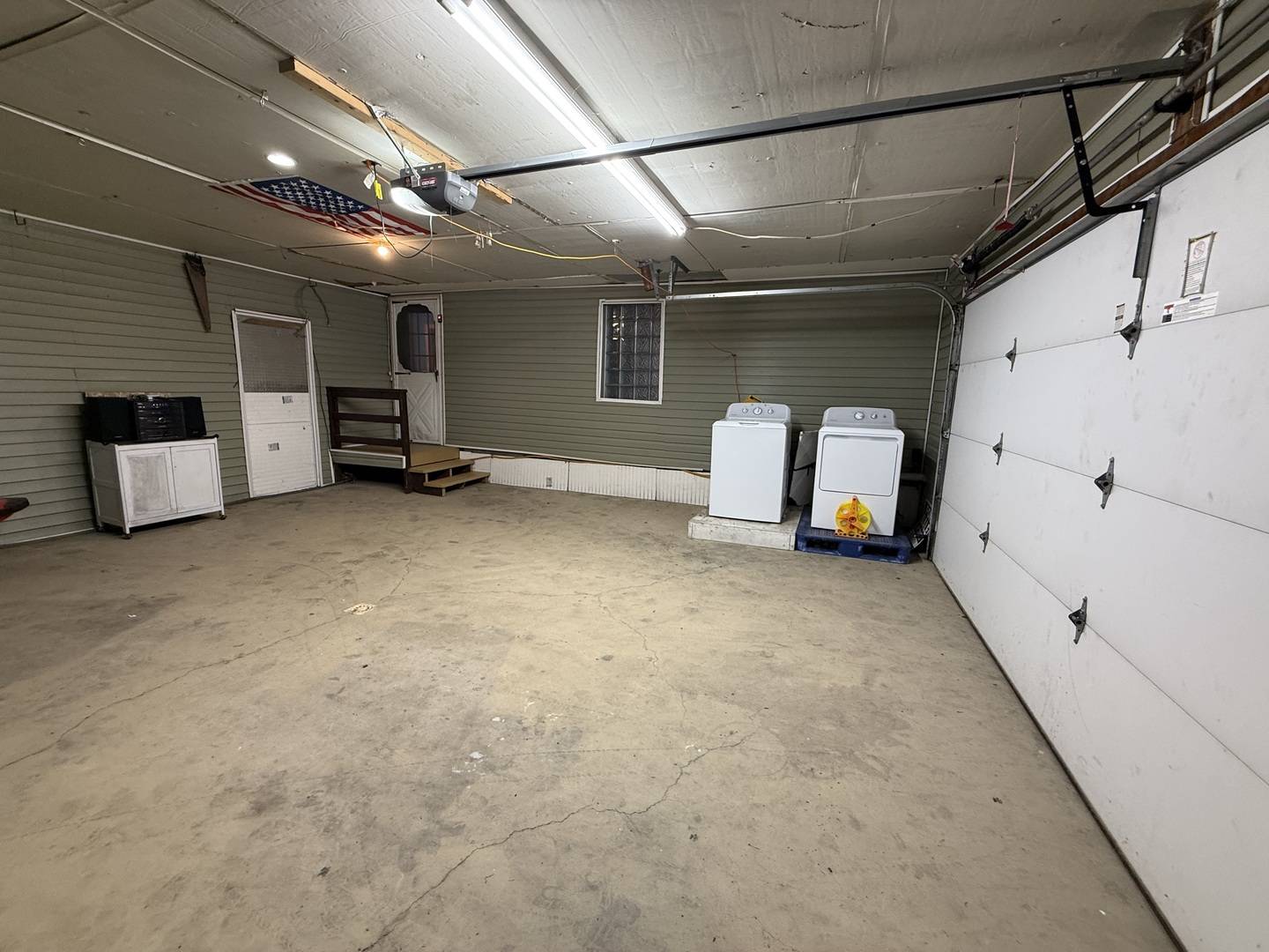 411 Broadway ST, Depue, IL 61322