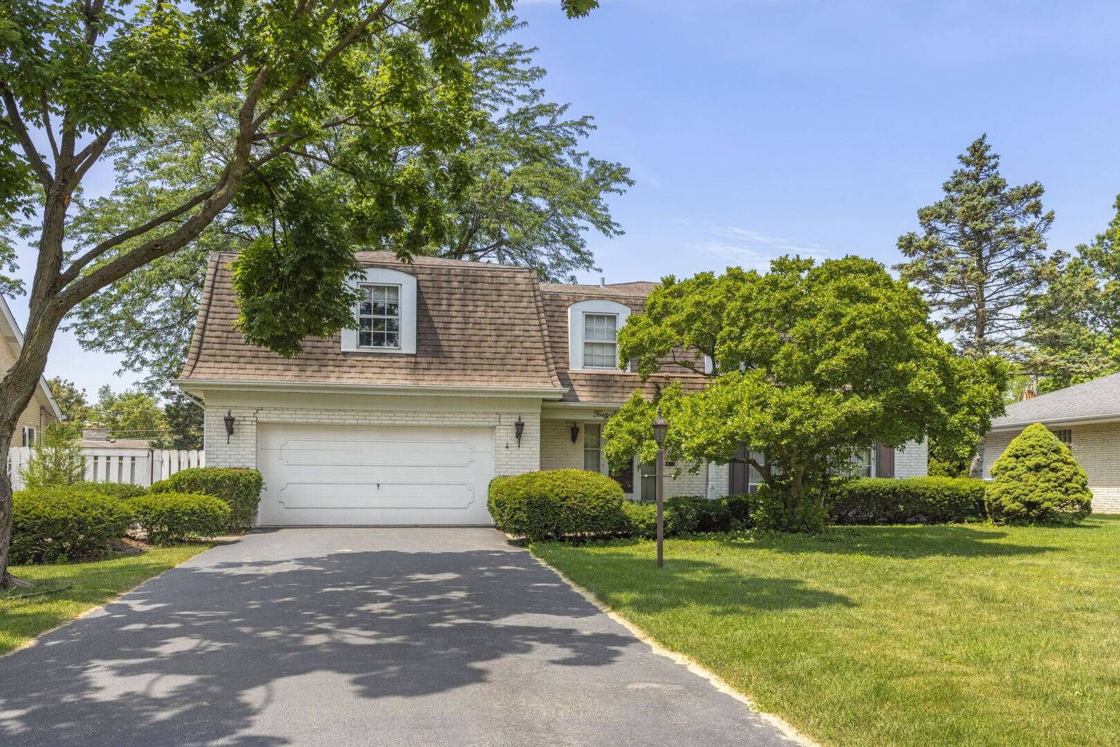 4726 Howard AVE, Western Springs, IL 60558