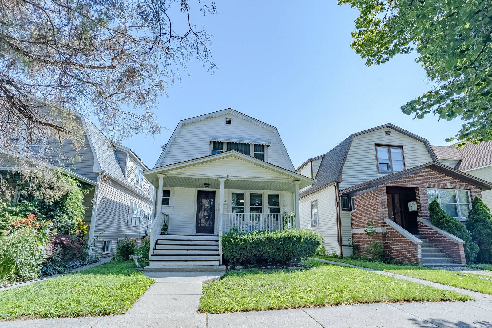 5515 N Monitor AVE #1, Chicago, IL 60630