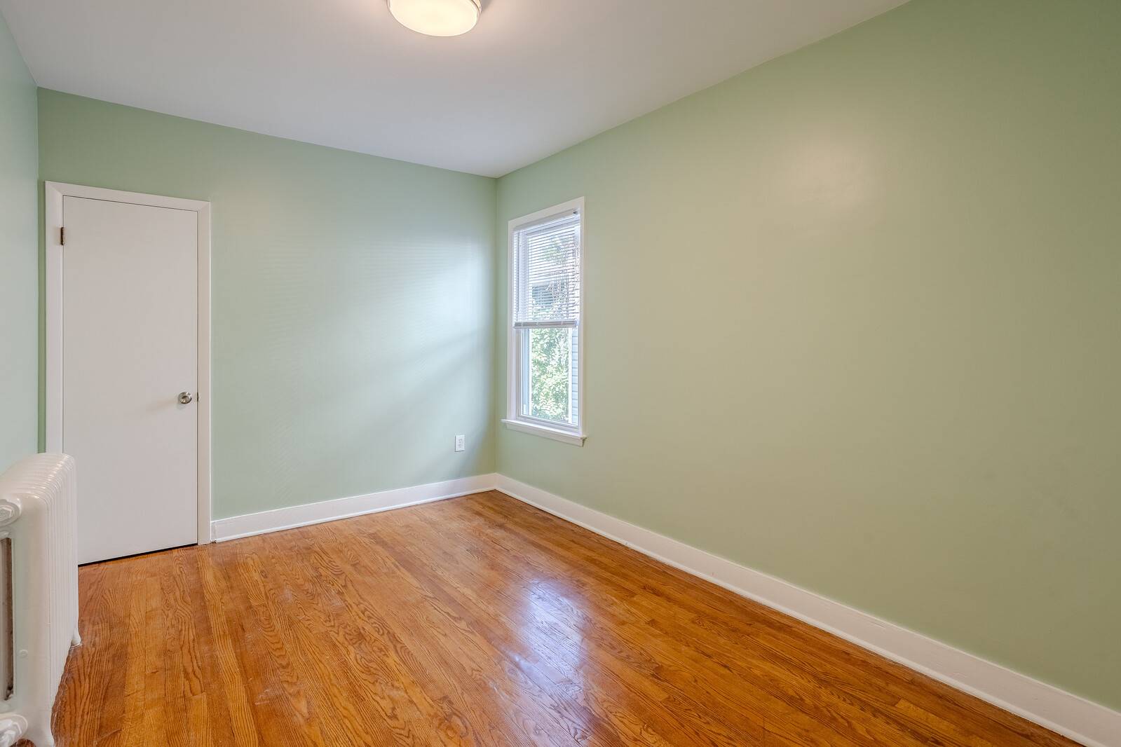 5515 N Monitor AVE #1, Chicago, IL 60630