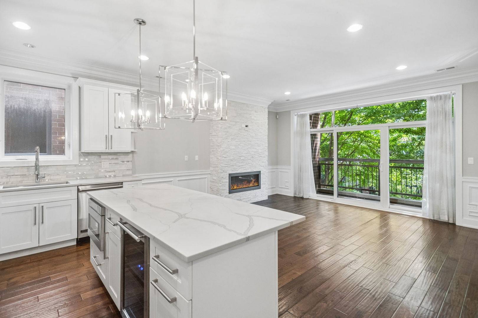 1424 W FILLMORE ST #2E, Chicago, IL 60607
