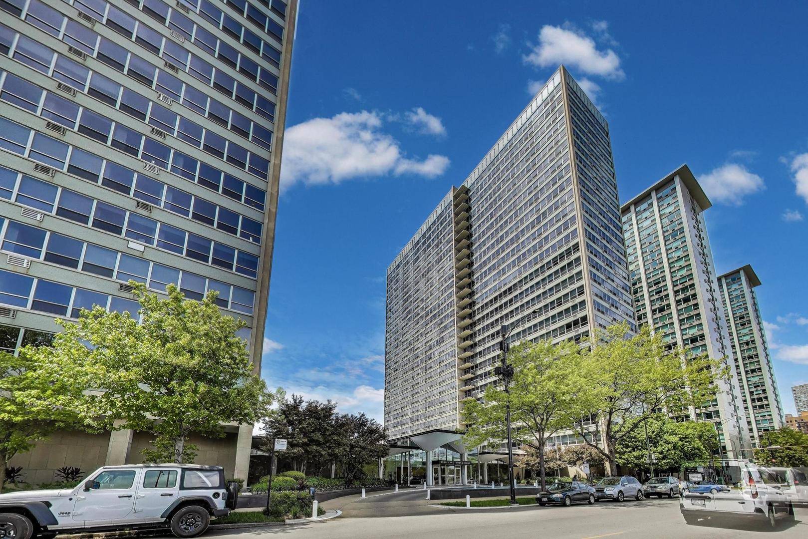 3550 N Lake Shore DR #228, Chicago, IL 60657