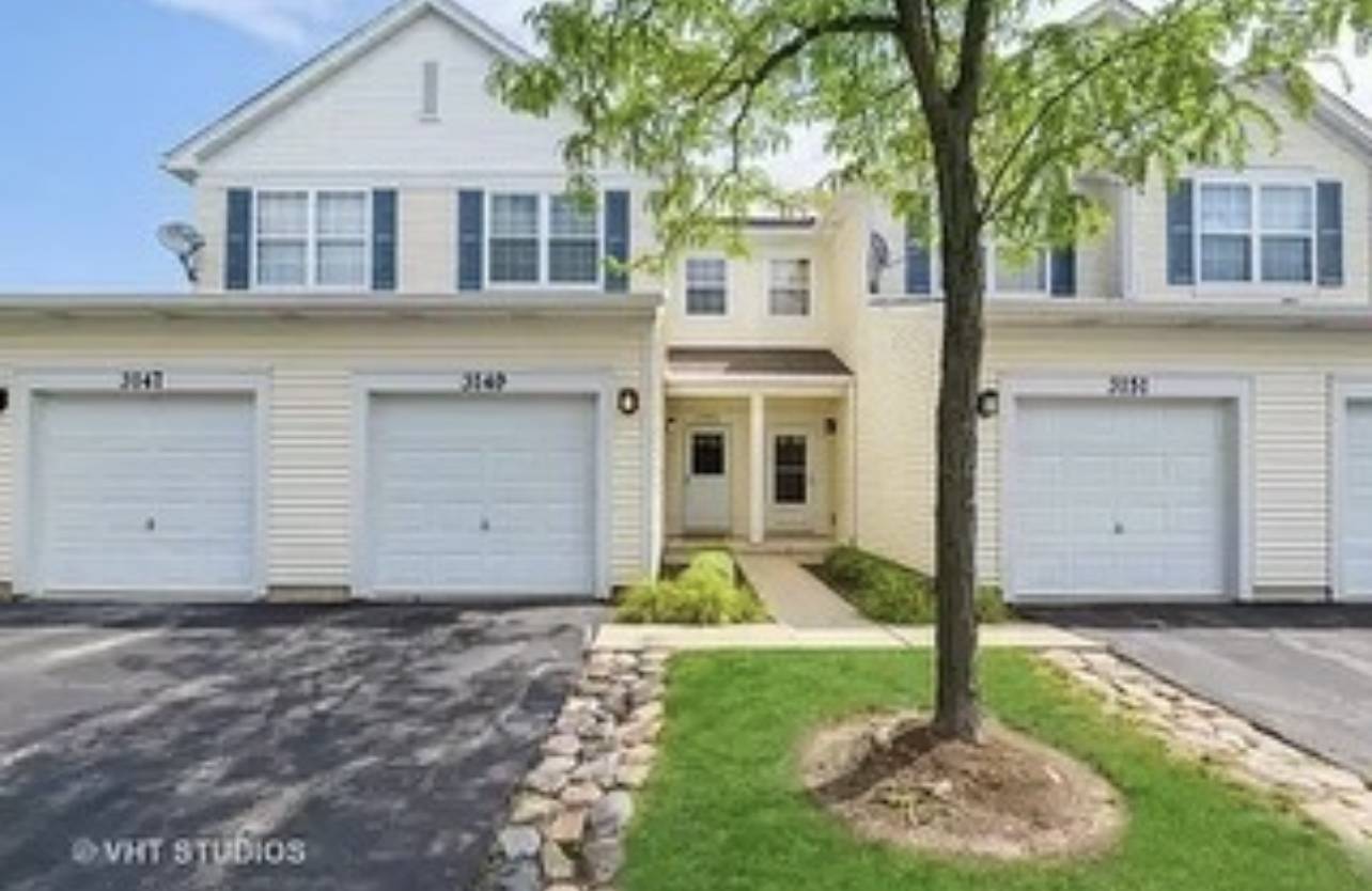 3149 Falling Waters LN, Lindenhurst, IL 60046