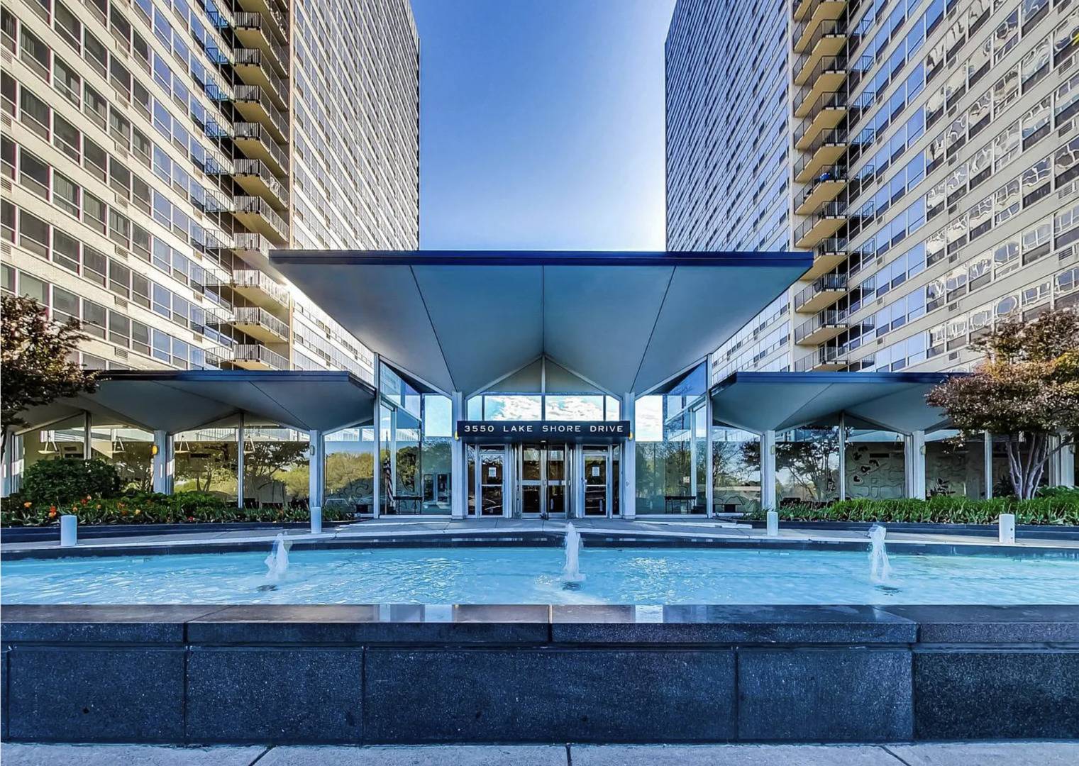 3550 N Lake Shore DR #716, Chicago, IL 60657