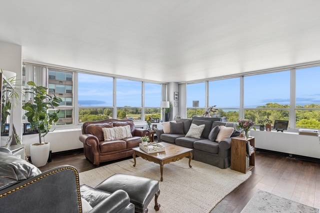 3550 N Lake Shore DR #716, Chicago, IL 60657