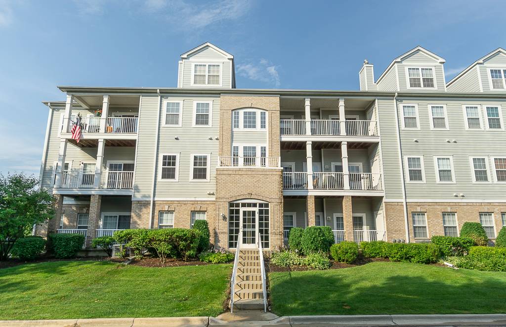 1299 W Lake ST #302, Addison, IL 60101