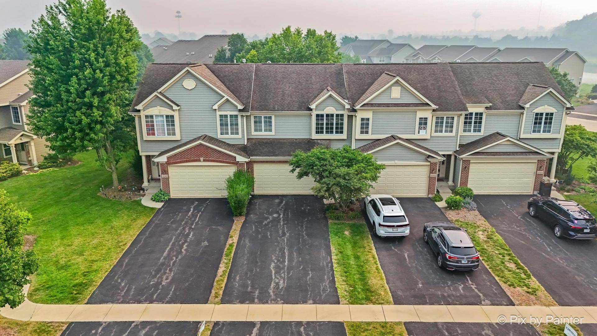 1284 West Lake DR, Cary, IL 60013