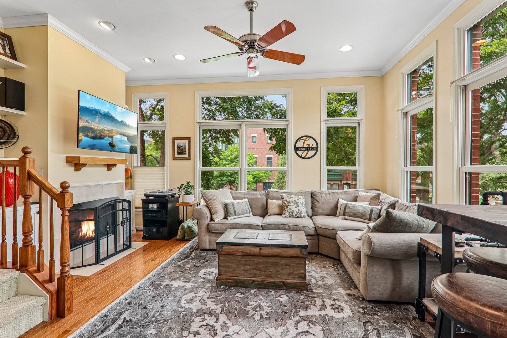 151 N Rose ST #E, Palatine, IL 60067
