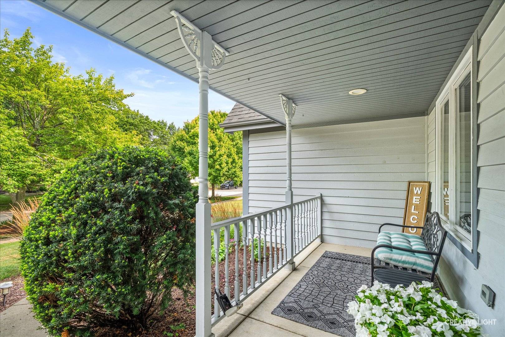 490 Waubonsee CIR, Oswego, IL 60543