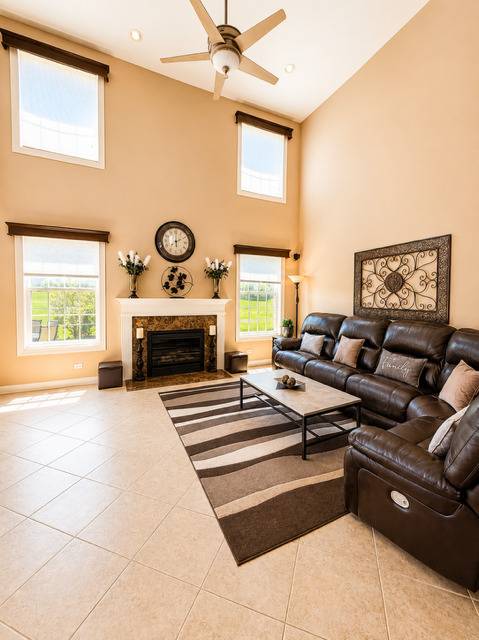 11 Harrington CT, Hawthorn Woods, IL 60047