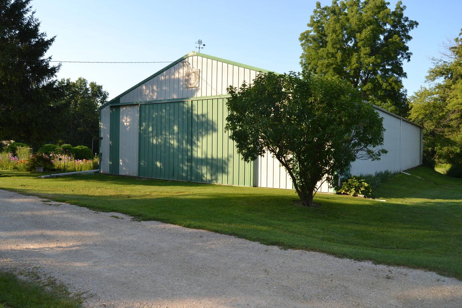 918 W Main ST, Genoa, IL 60135