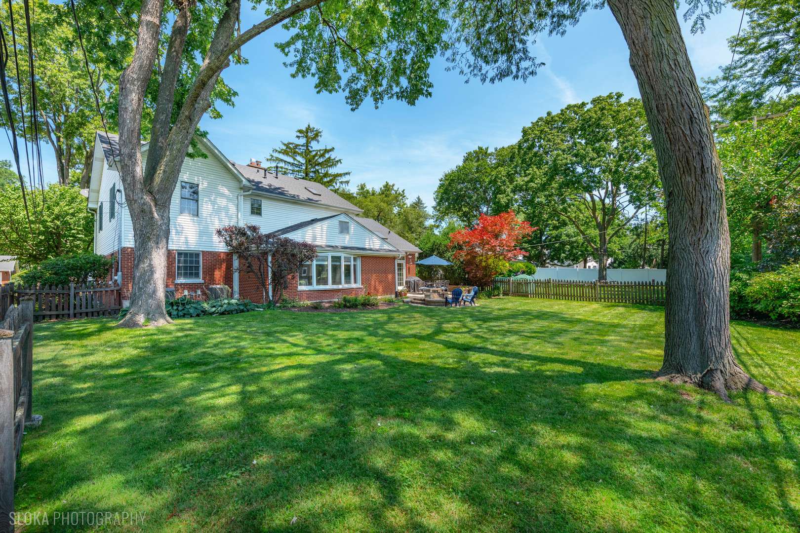 2447 Pick DR, Glenview, IL 60025