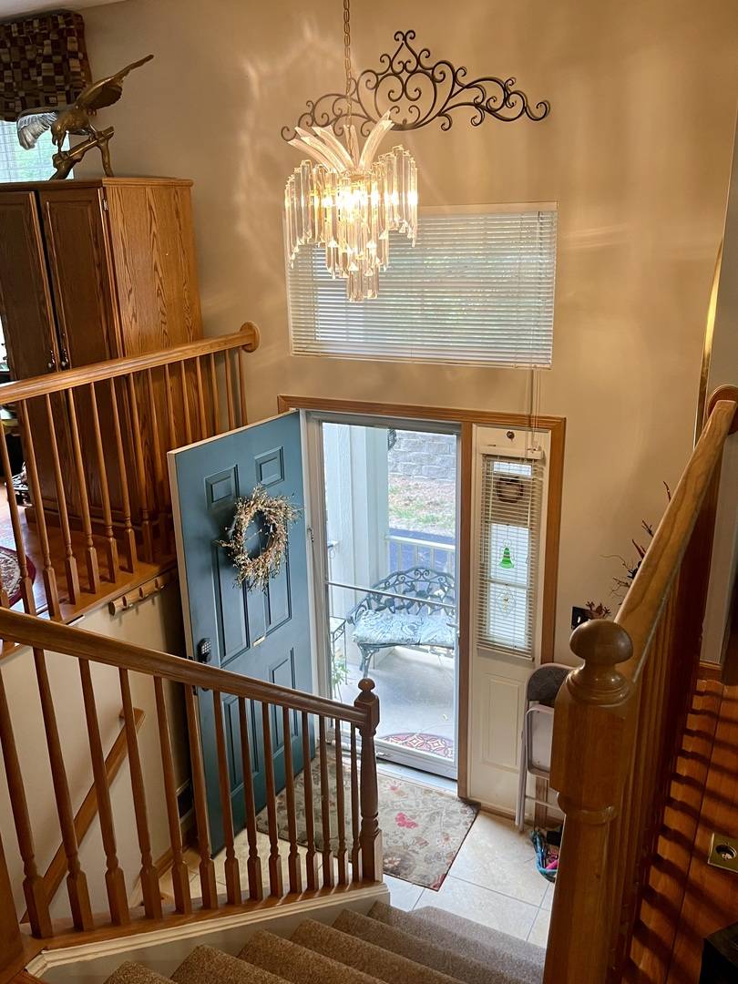 48 New Haven DR #48, Cary, IL 60013