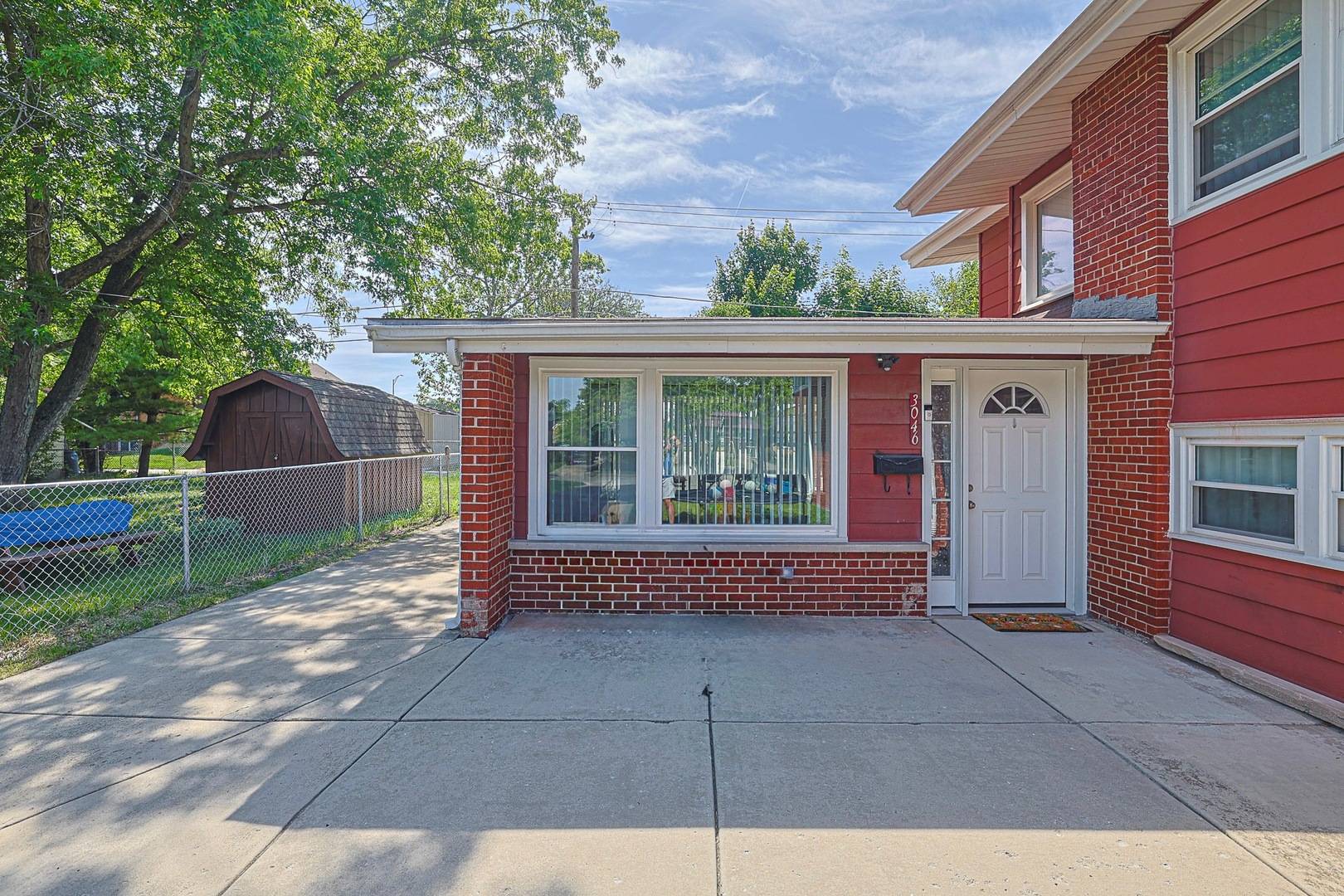 3046 S 24th AVE #2, Broadview, IL 60155