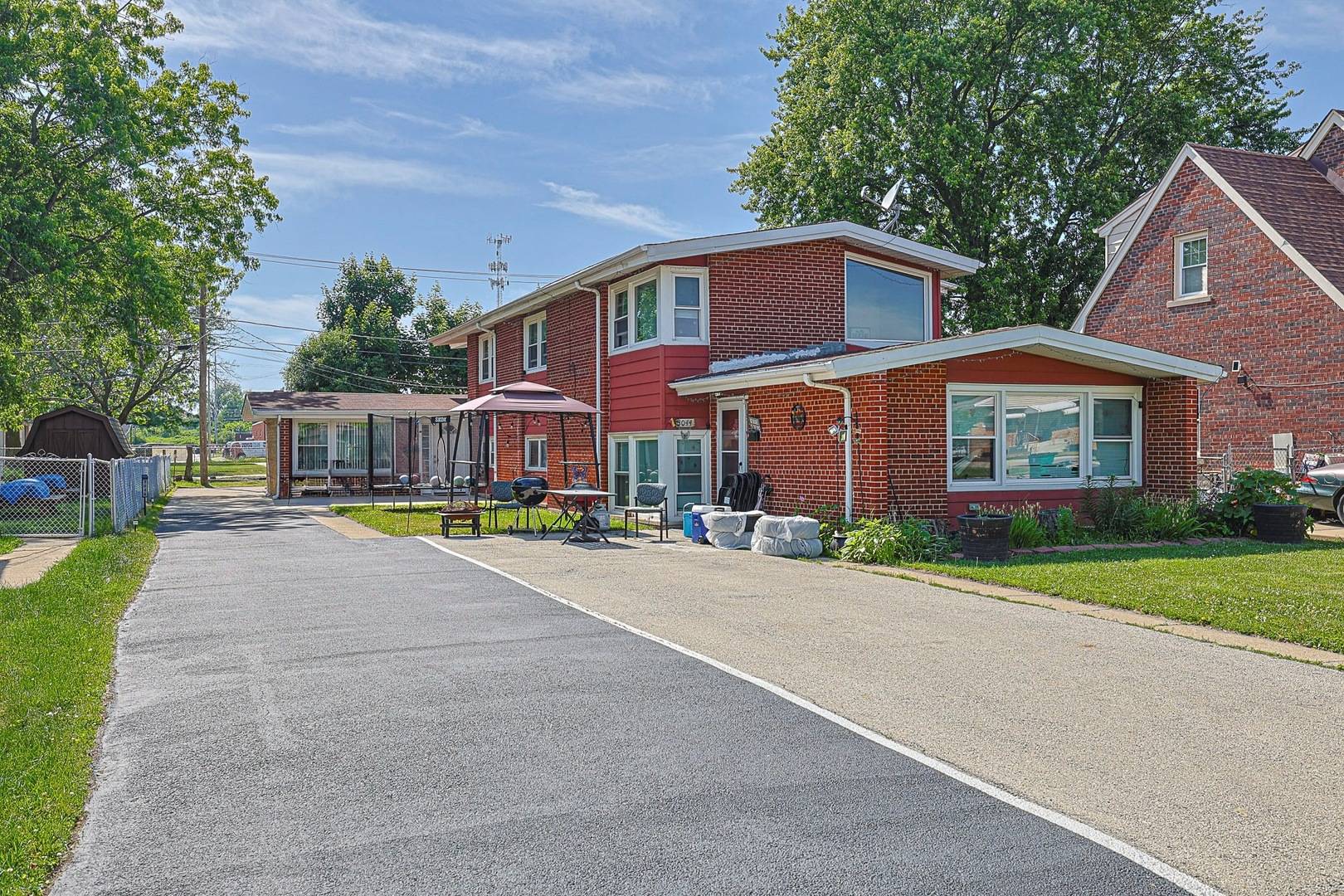 3046 S 24th AVE #2, Broadview, IL 60155