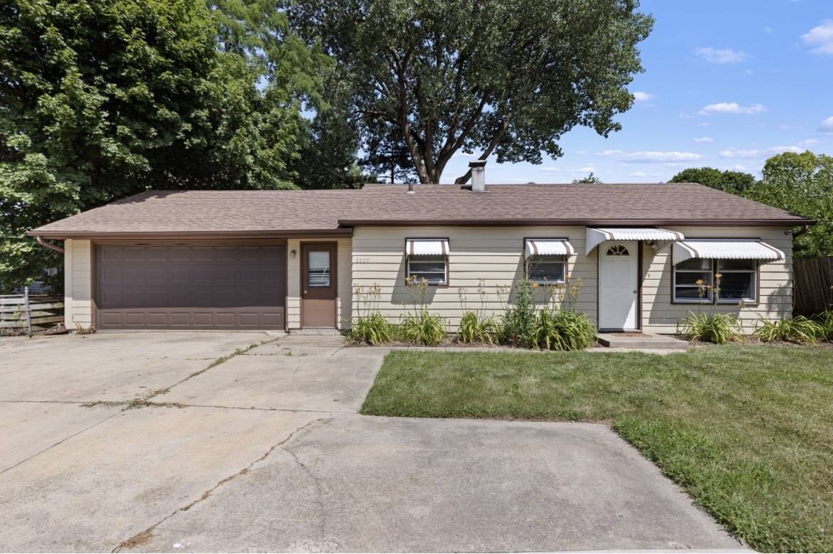 2117 N Alpine RD, Rockford, IL 61107