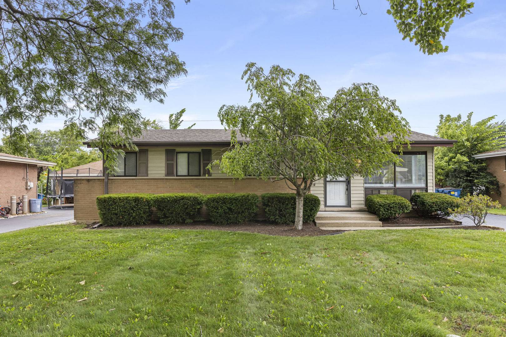 248 E Wrightwood AVE, Addison, IL 60101