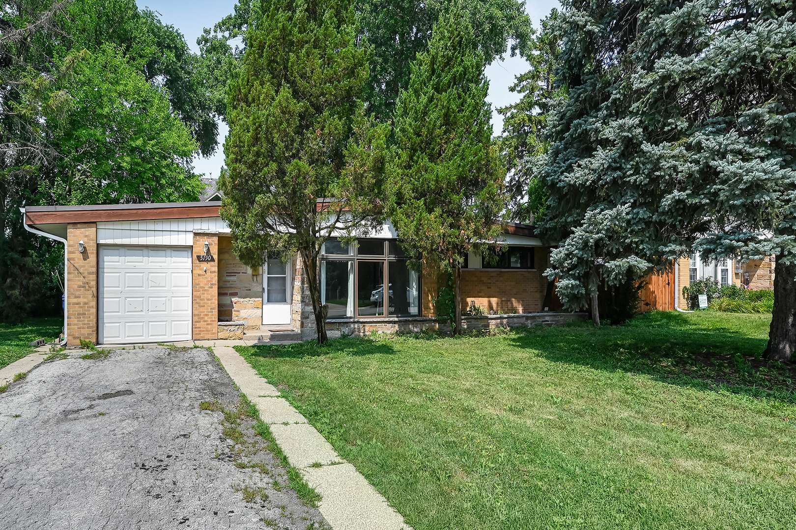 5190 N Moreland AVE, Norridge, IL 60706