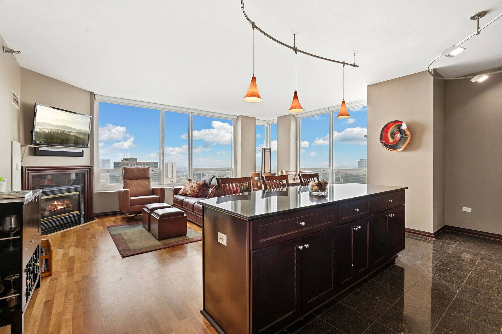 33 W Ontario ST #41EN, Chicago, IL 60610