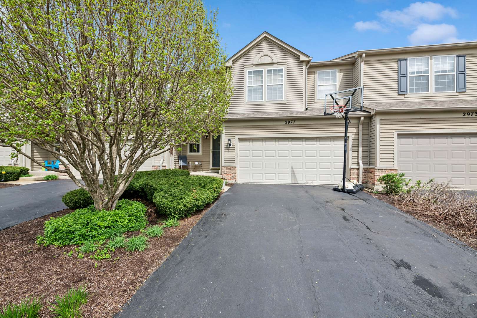 2977 Peachtree CIR, Aurora, IL 60502