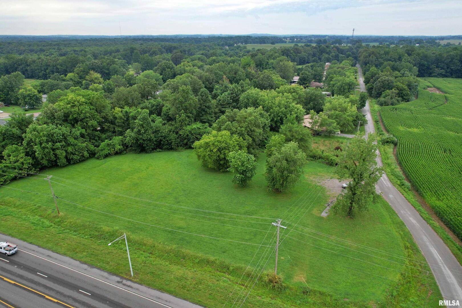 11 Faughn LN, Metropolis, IL 62960