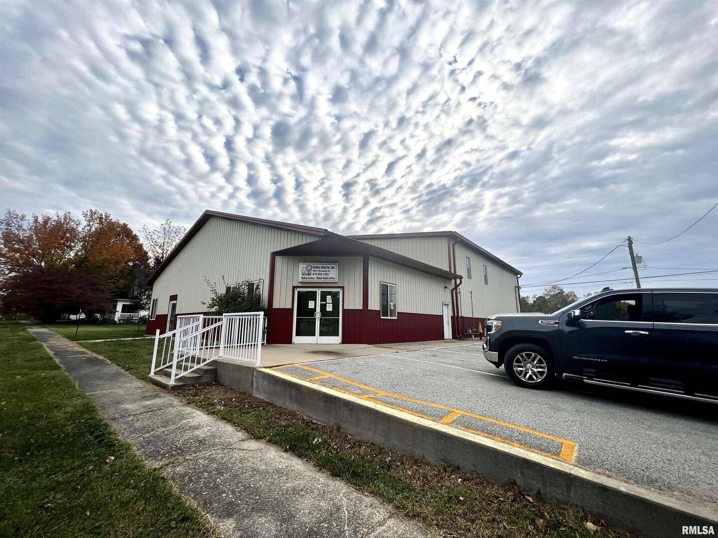 400 S BROADWAY, Goreville, IL 62939