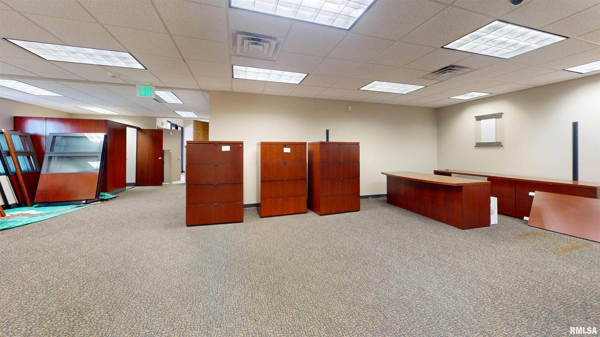 601 E MAIN ST, Carbondale, IL 62901
