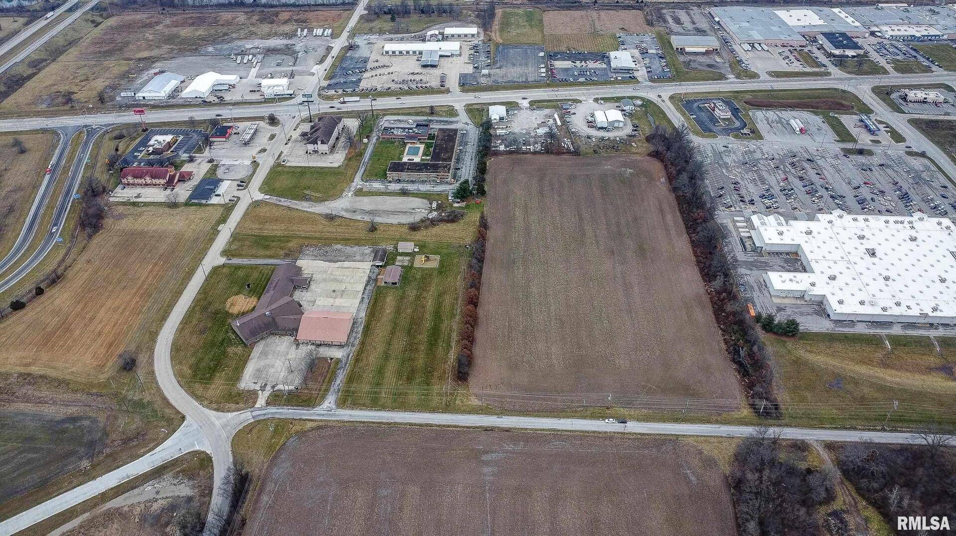 00 Mills Cart RD, Salem, IL 62881