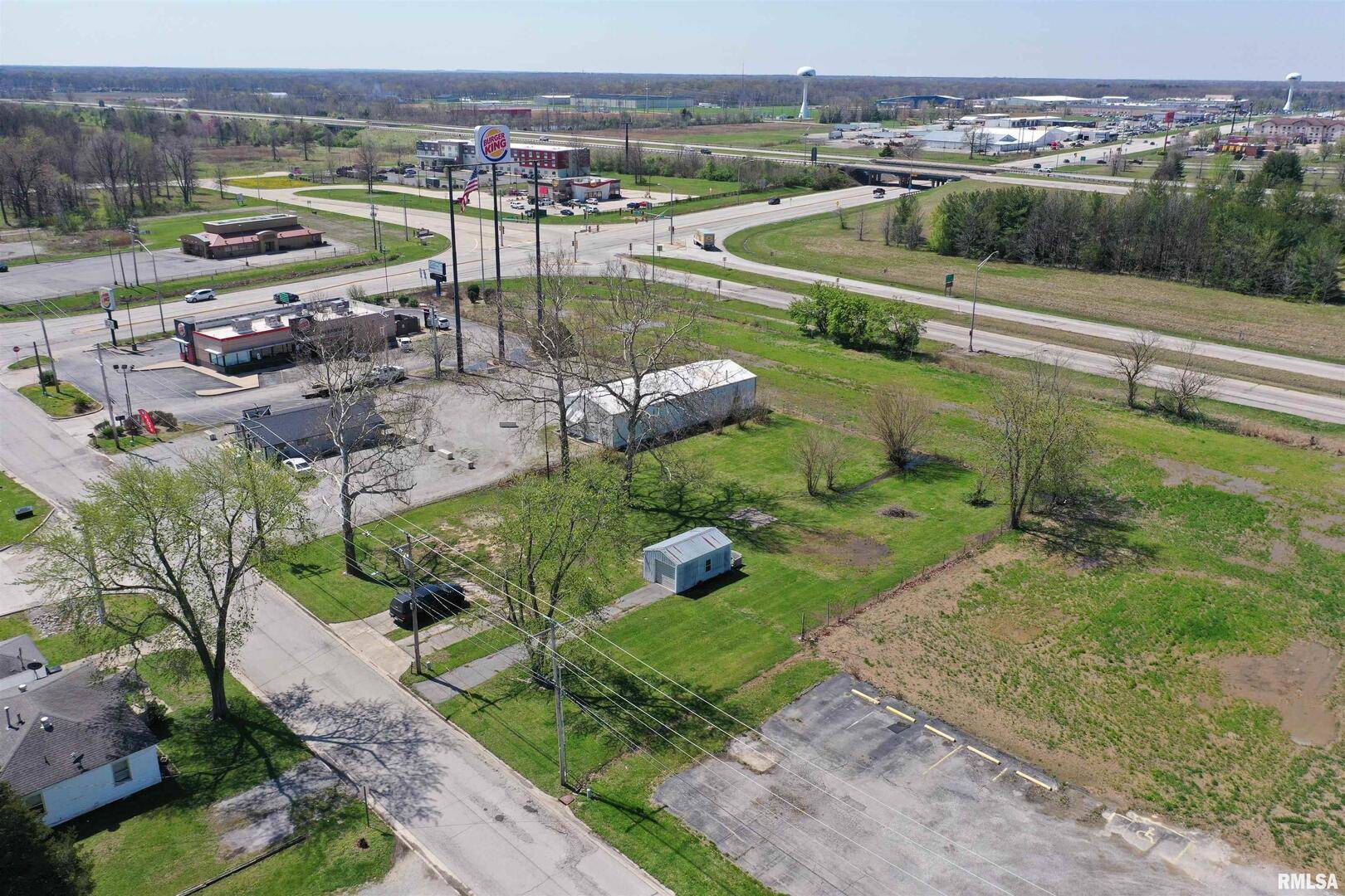 109 N MISSOURI AVE, Salem, IL 62881