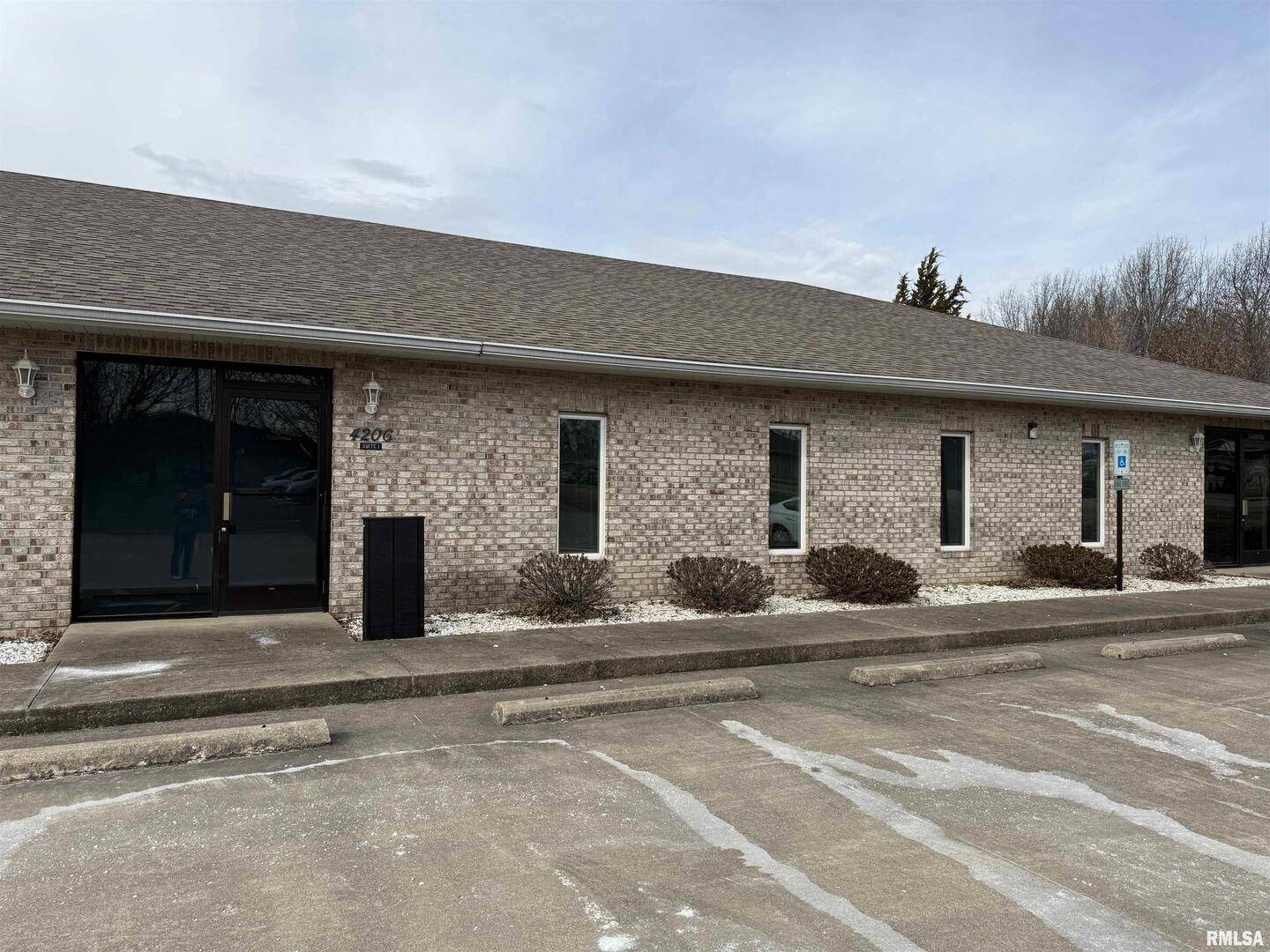 4200 WILLIAMSON PL #1A, Mt Vernon, IL 62864