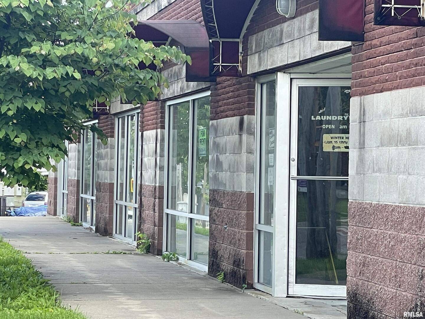 601 S UNIVERSITY AVE #Suite 102, Carbondale, IL 62901