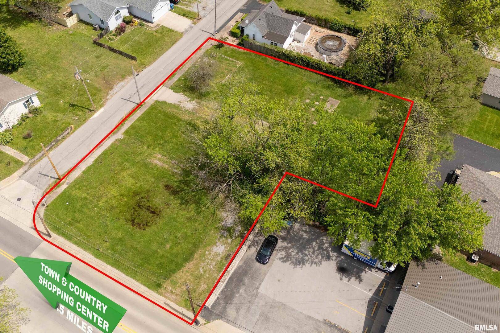 107 N Carbon ST, Marion, IL 62959