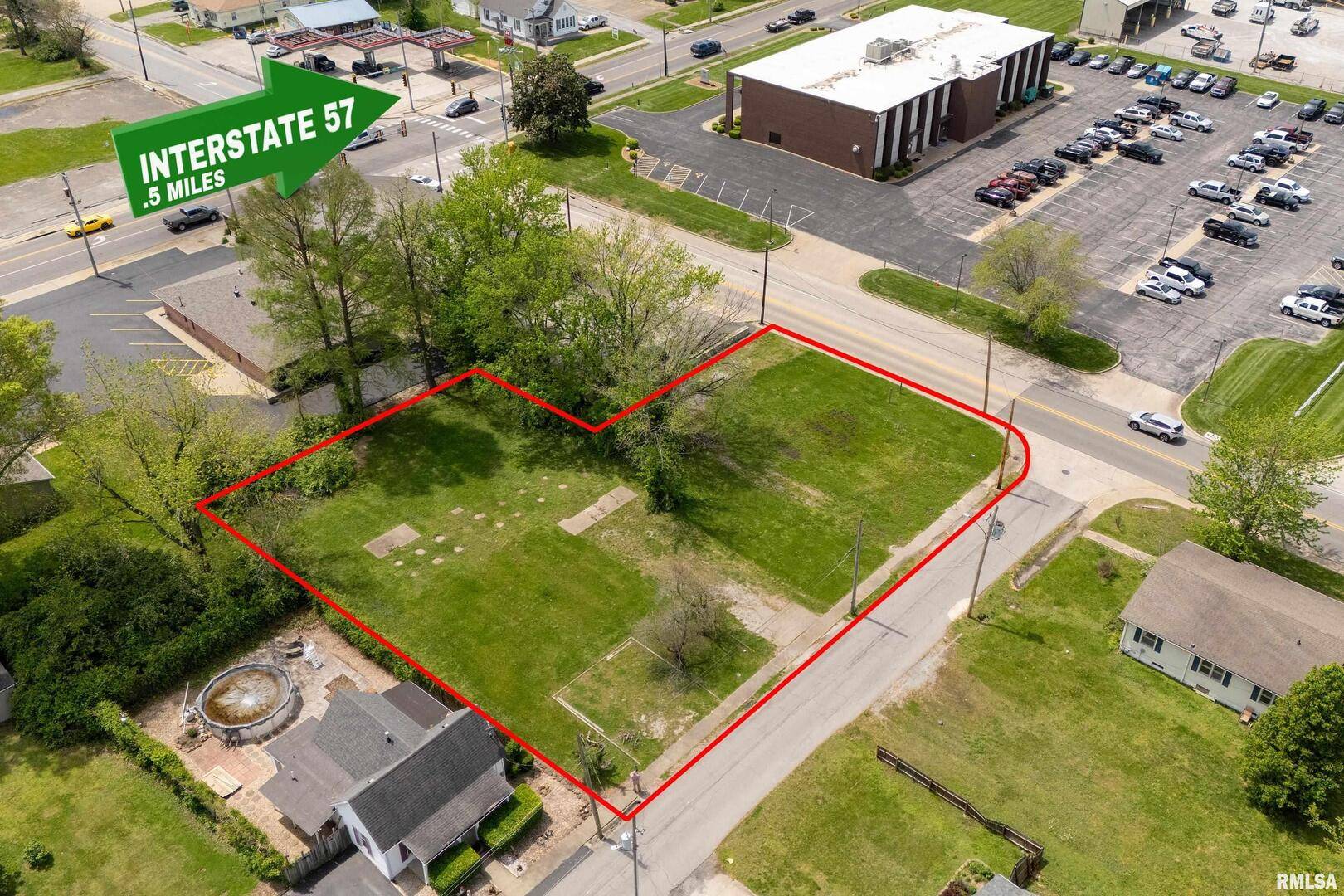 107 N Carbon ST, Marion, IL 62959