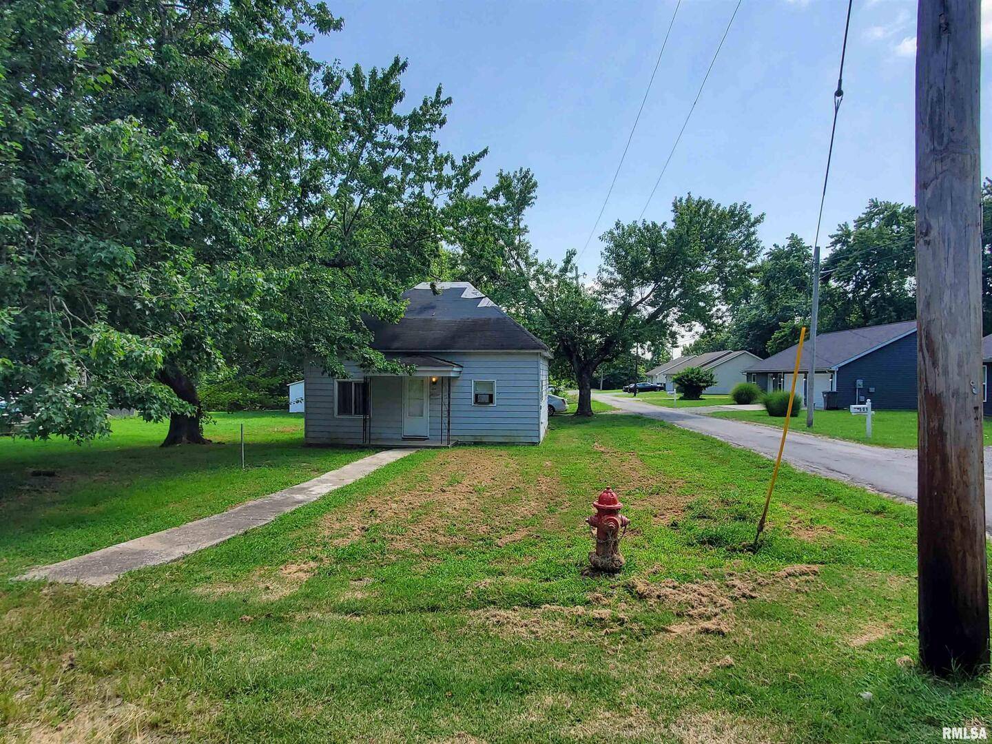 519 NEVADA ST, Carterville, IL 62918