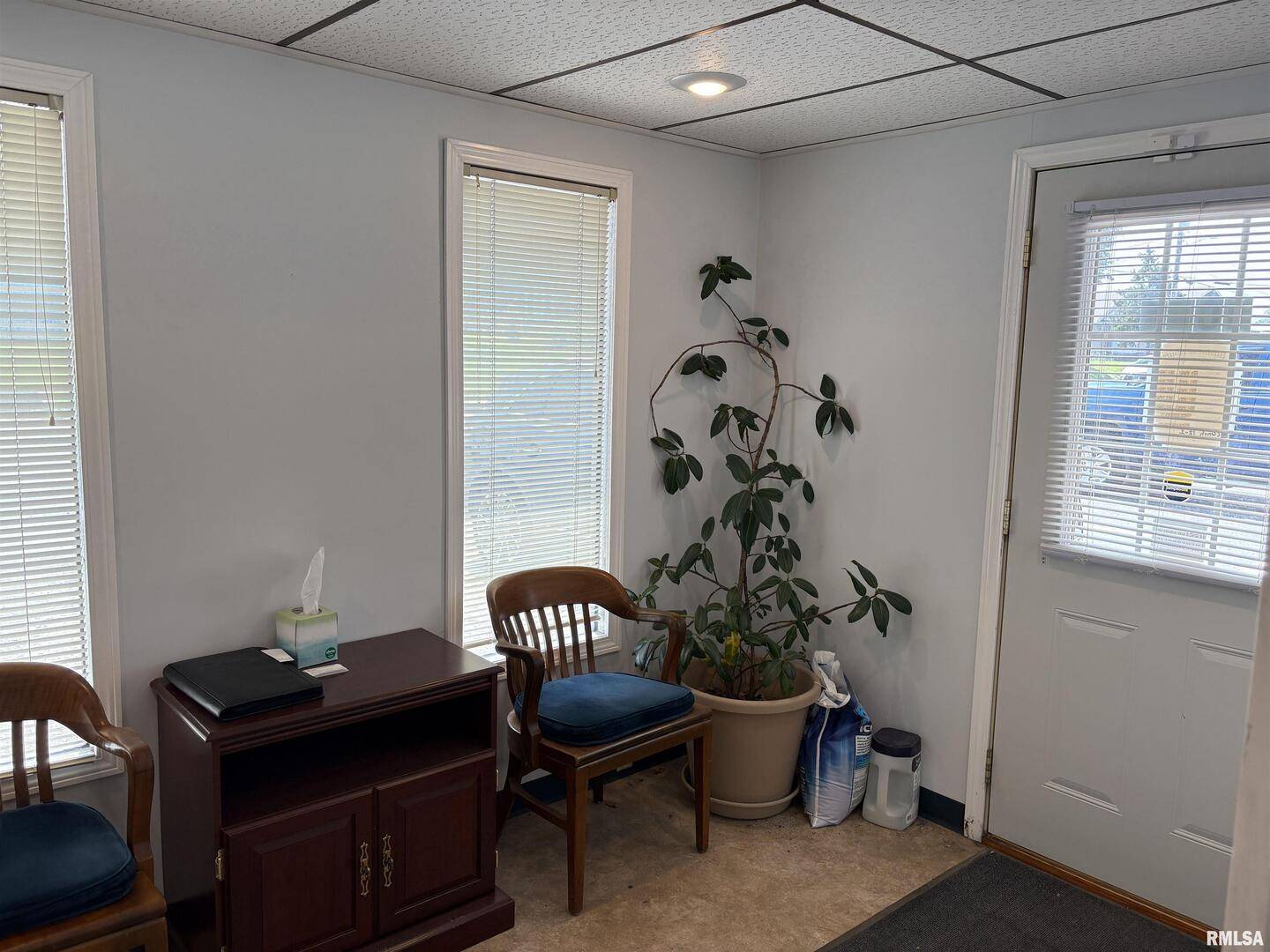 308 S COURT ST, Marion, IL 62959