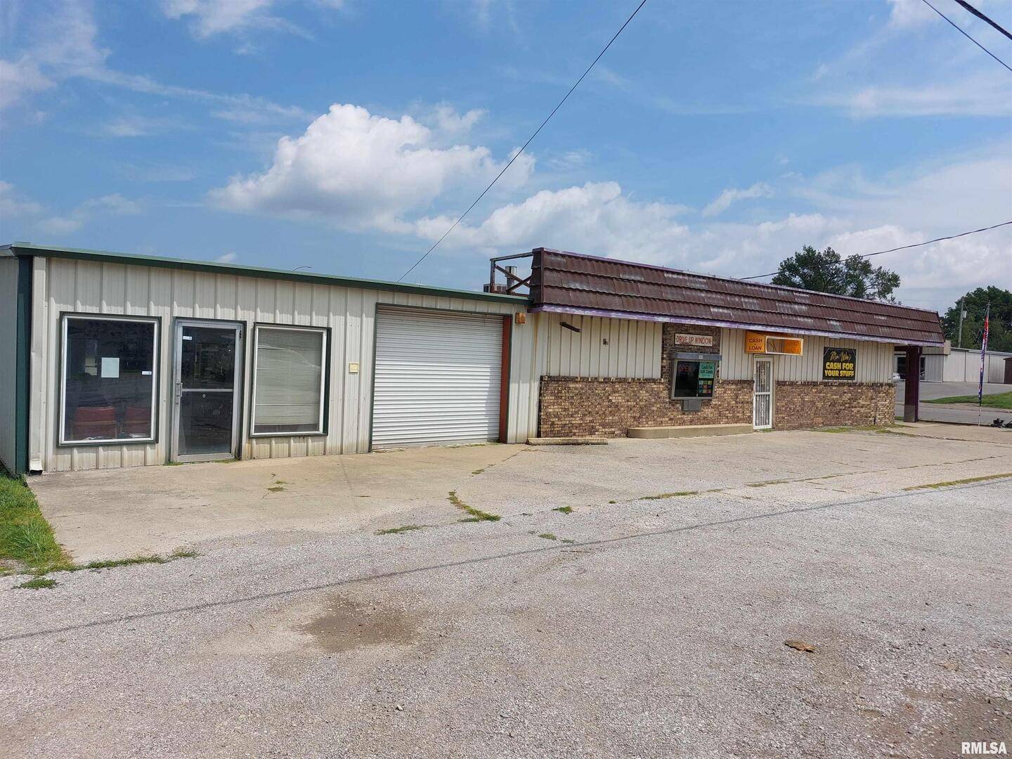 823 S 10TH ST, Mt Vernon, IL 62864