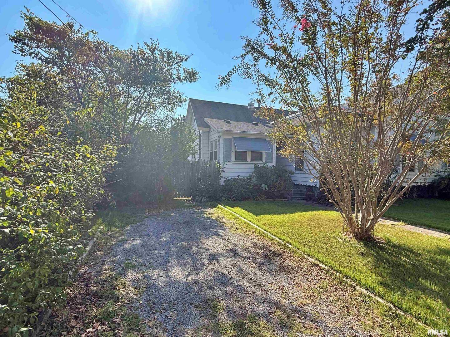 601 E 5TH ST, Metropolis, IL 62960