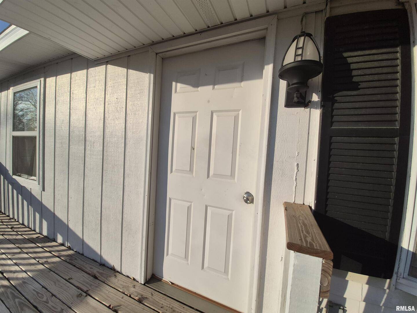 802 Dillard ST, Eldorado, IL 62930