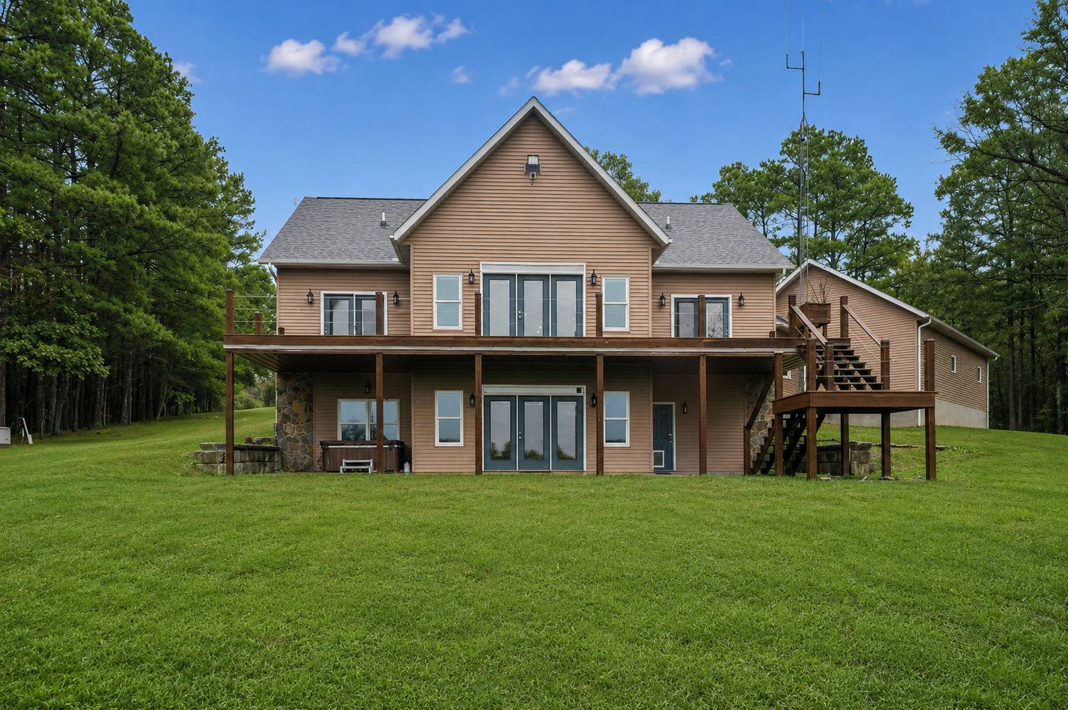 1115 HILLTOP LN, Simpson, IL 62985