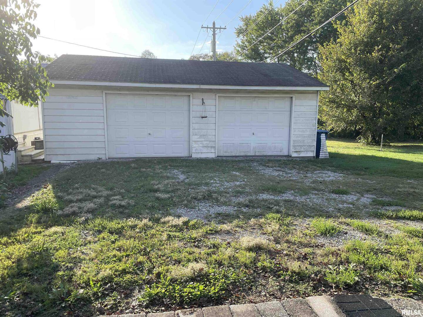 312 E RANDOLPH ST, Mcleansboro, IL 62859