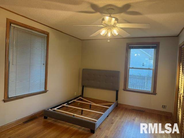 306 S MADISON ST, Marion, IL 62959