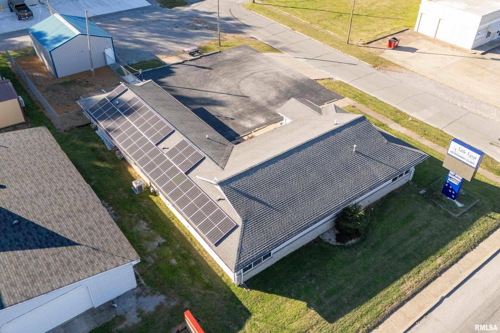 602 S COURT ST, Marion, IL 62959