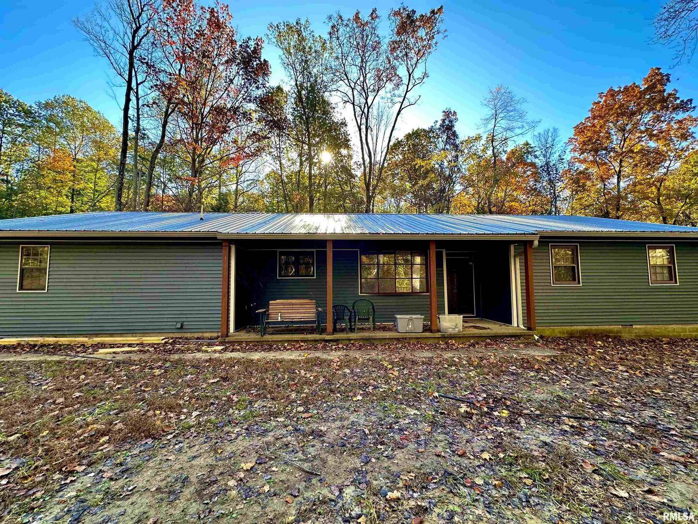 718 Karbers Ridge RD, Elizabethtown, IL 62931