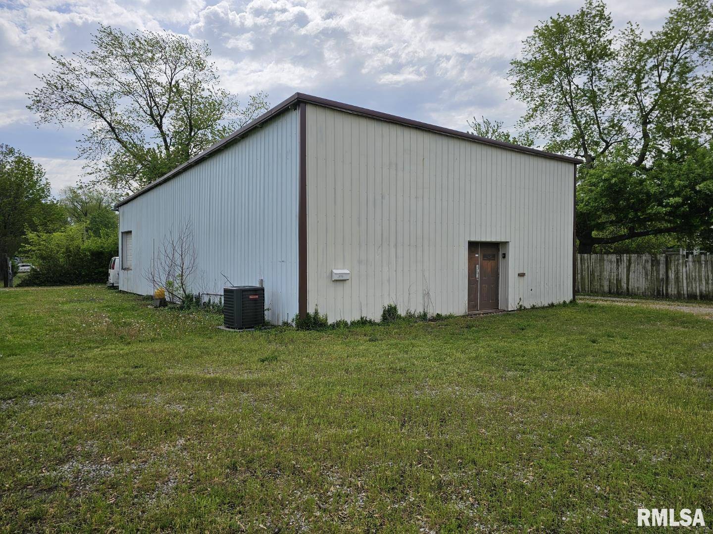 314 S 5TH ST, Mt Vernon, IL 62864
