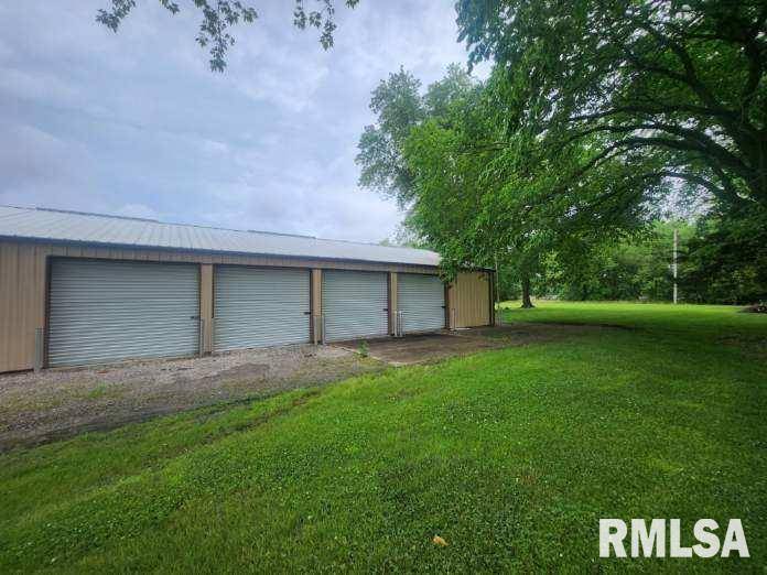 3536 US ROUTE 51 HWY, Duquoin, IL 62832