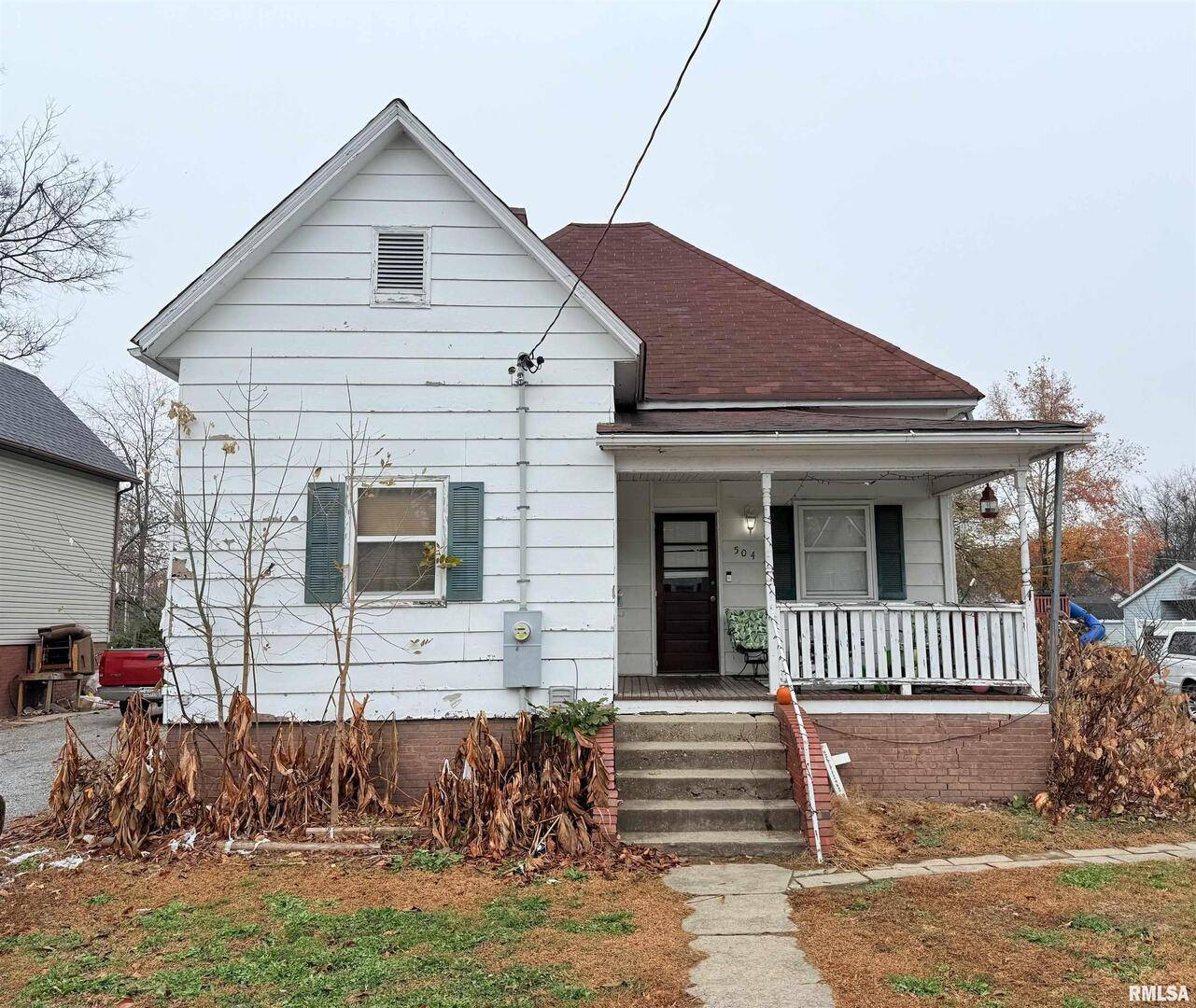 504 W SOUTH ST, Harrisburg, IL 62946